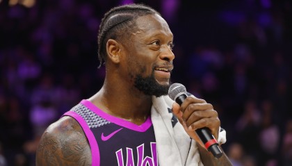 JRS直播-这就要花？兰德尔三分命中 森林狼第二节领先雄鹿22分&amp;华子还缺阵